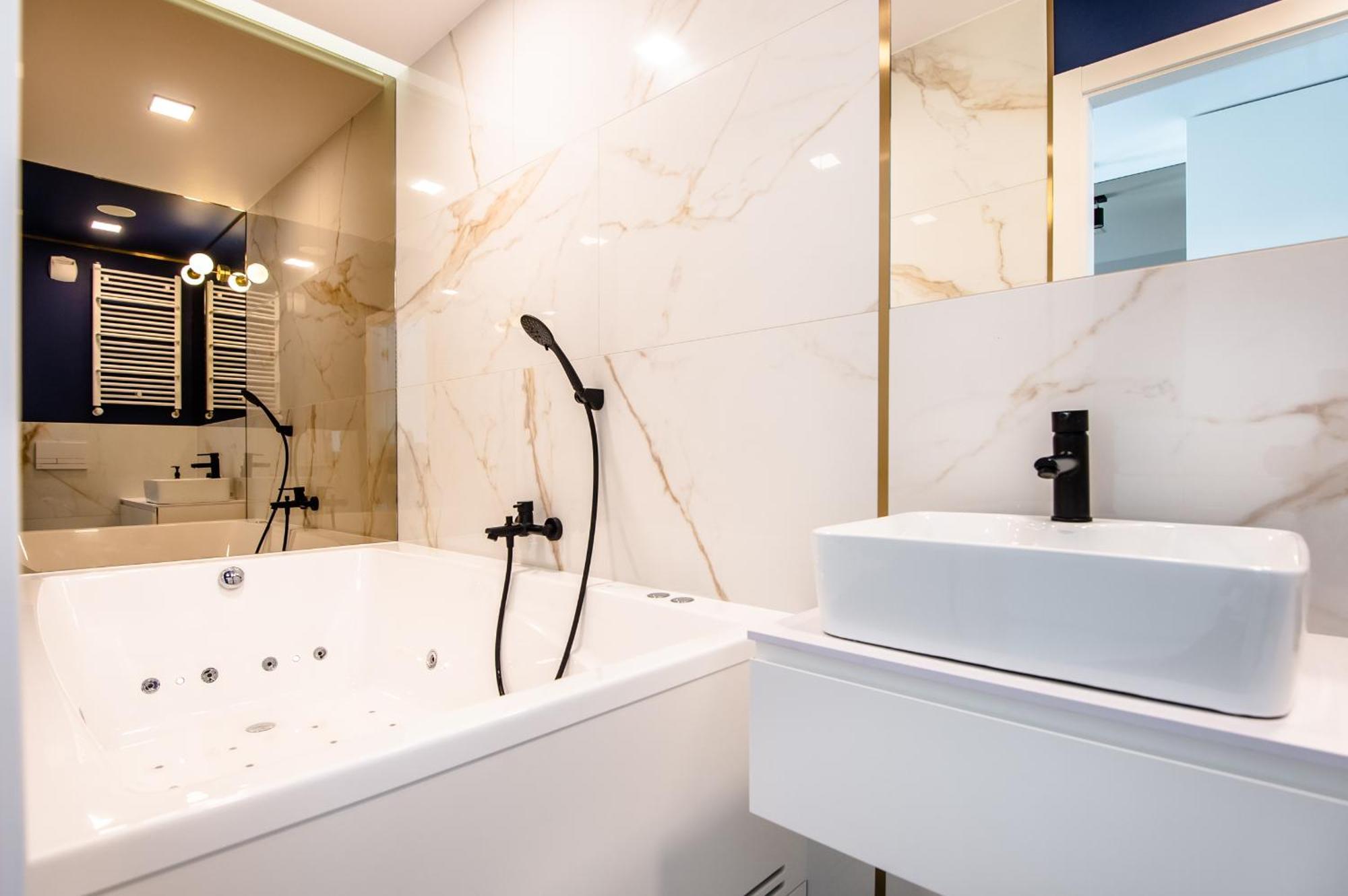 Super-Apartamenty Vip Jacuzzi III Poznan Exterior foto